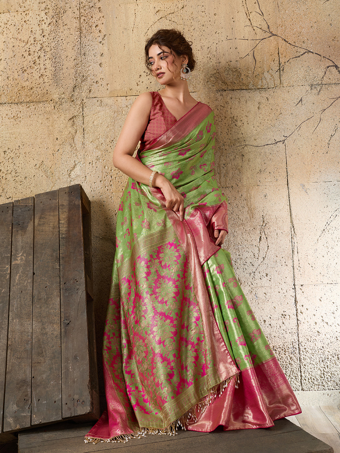 Green Soft Silk Saree with Woven Zari Pallu and Unstitched Blouse