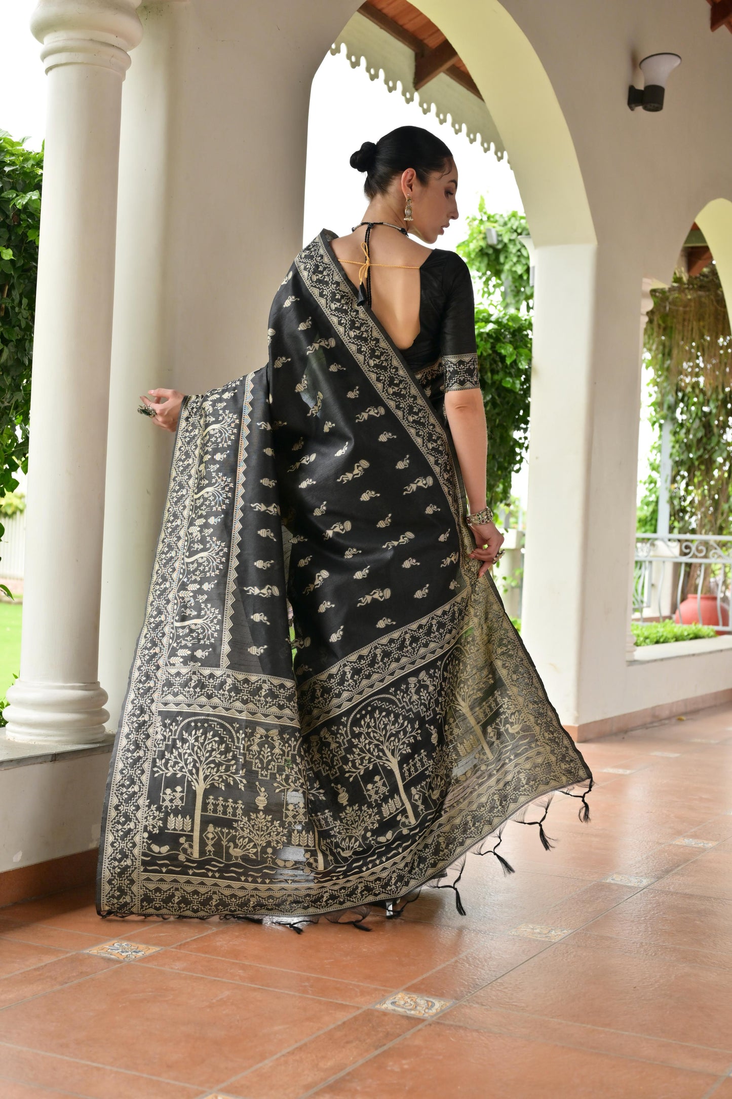 Black Banglori Raw Silk Saree