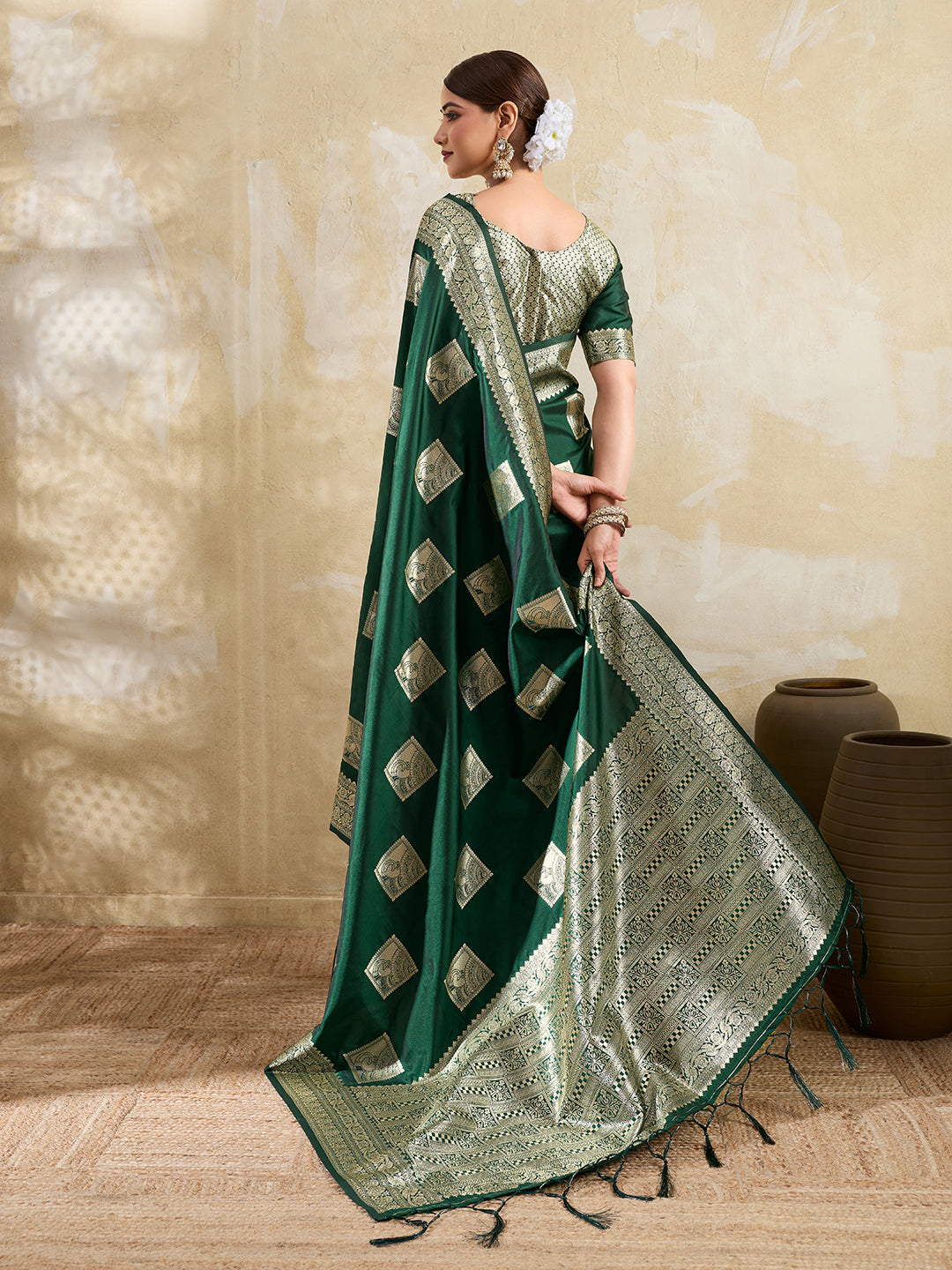 Green Silk Blend Woven Designer Saree