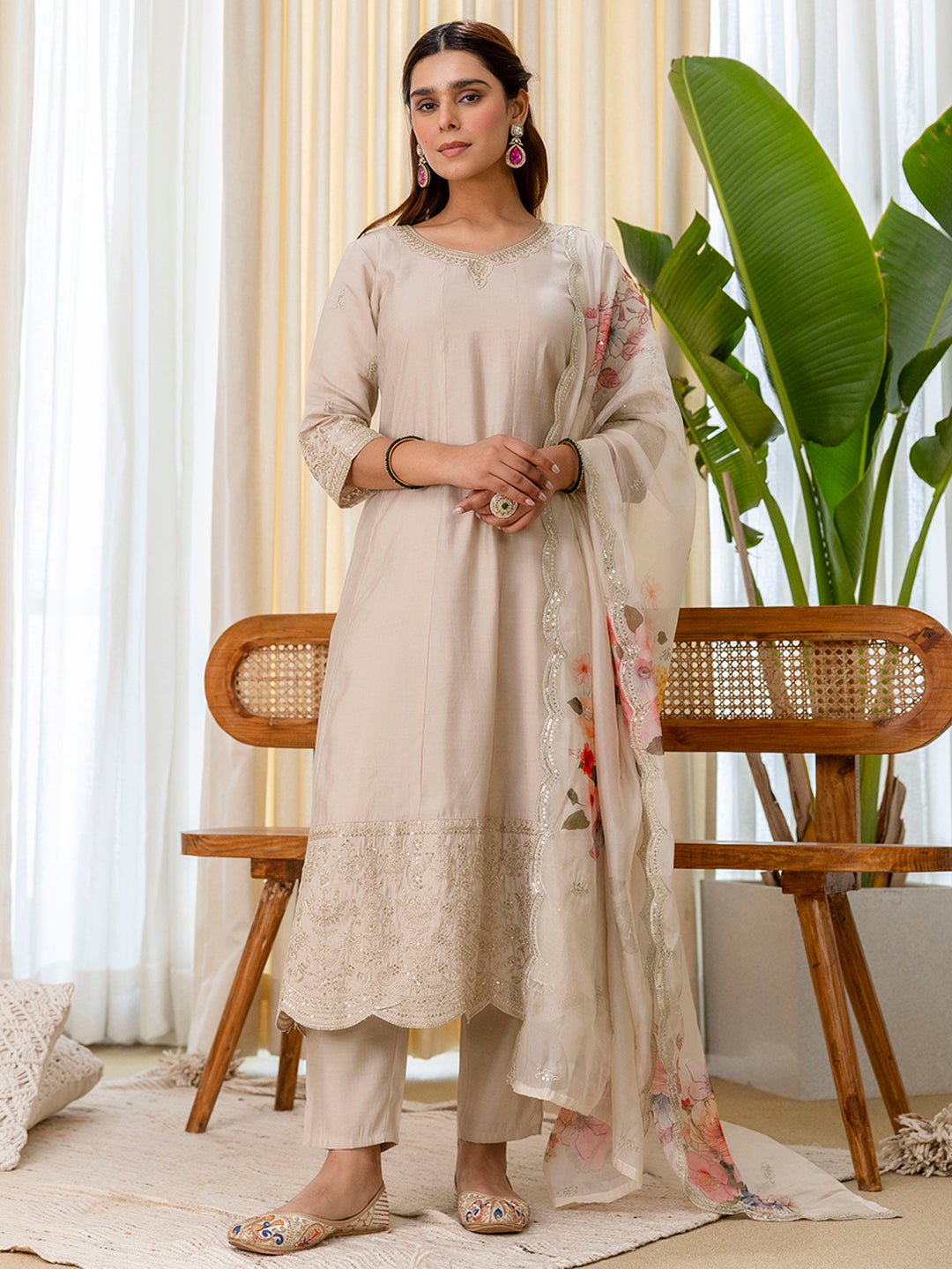 Grey Silk Blend Suit Set with Dupatta