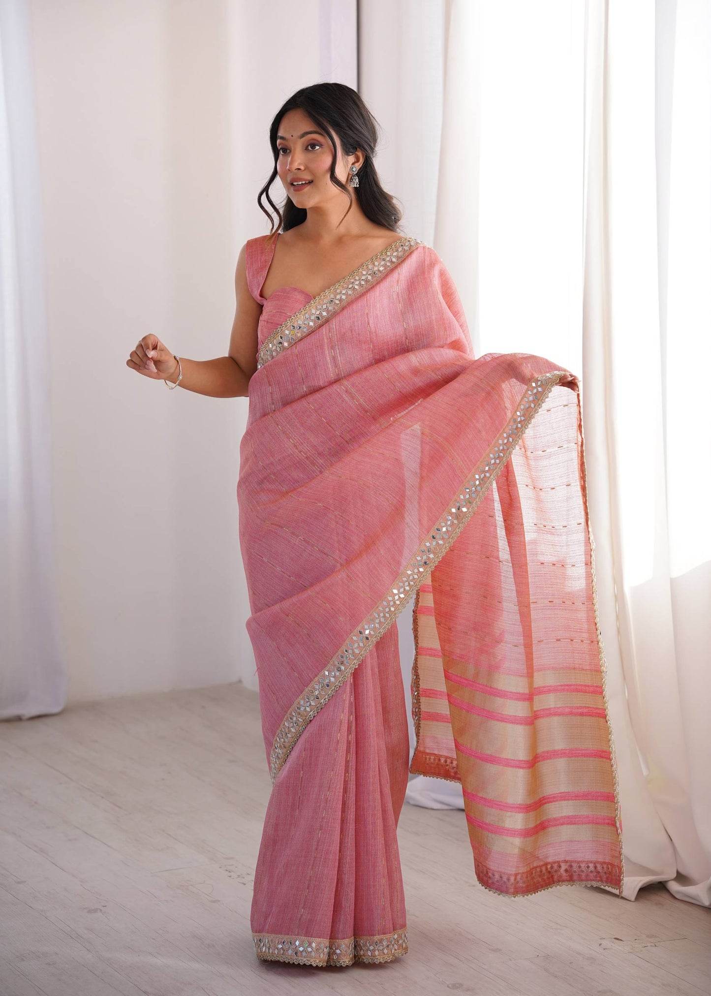Pink Spun Cotton Woven Designer Saree