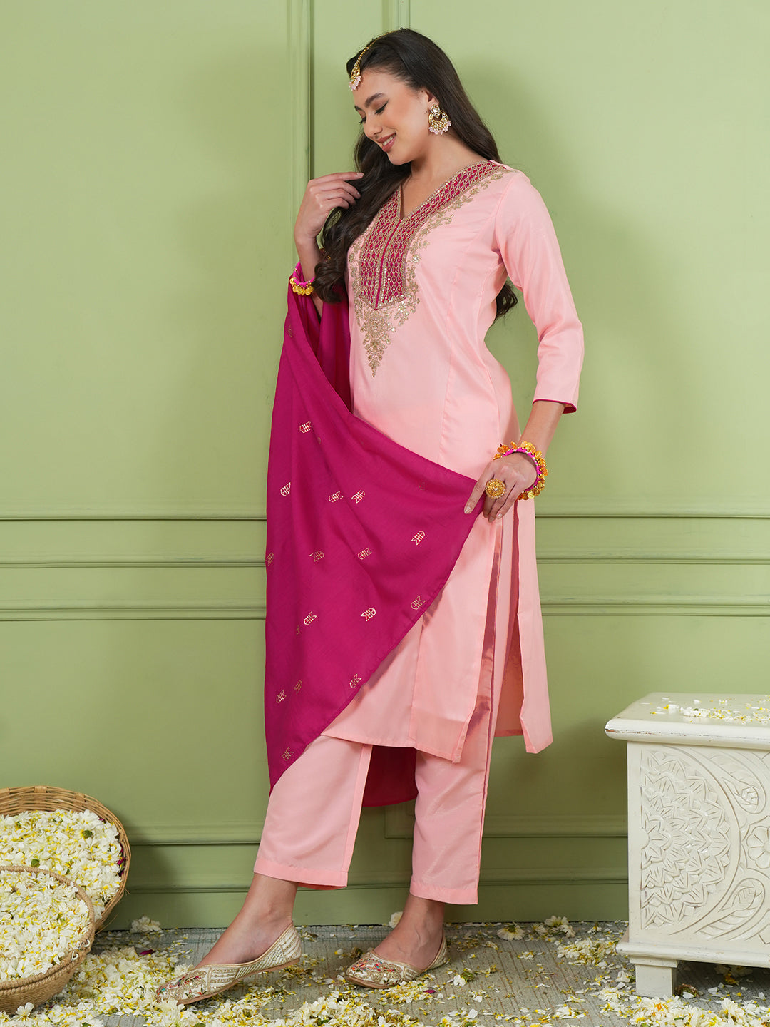 Peach Silk Suit Set with Jacquard Silk Dupatta