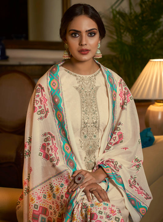 Cream Cambric Cotton Kurta Set with Dupatta