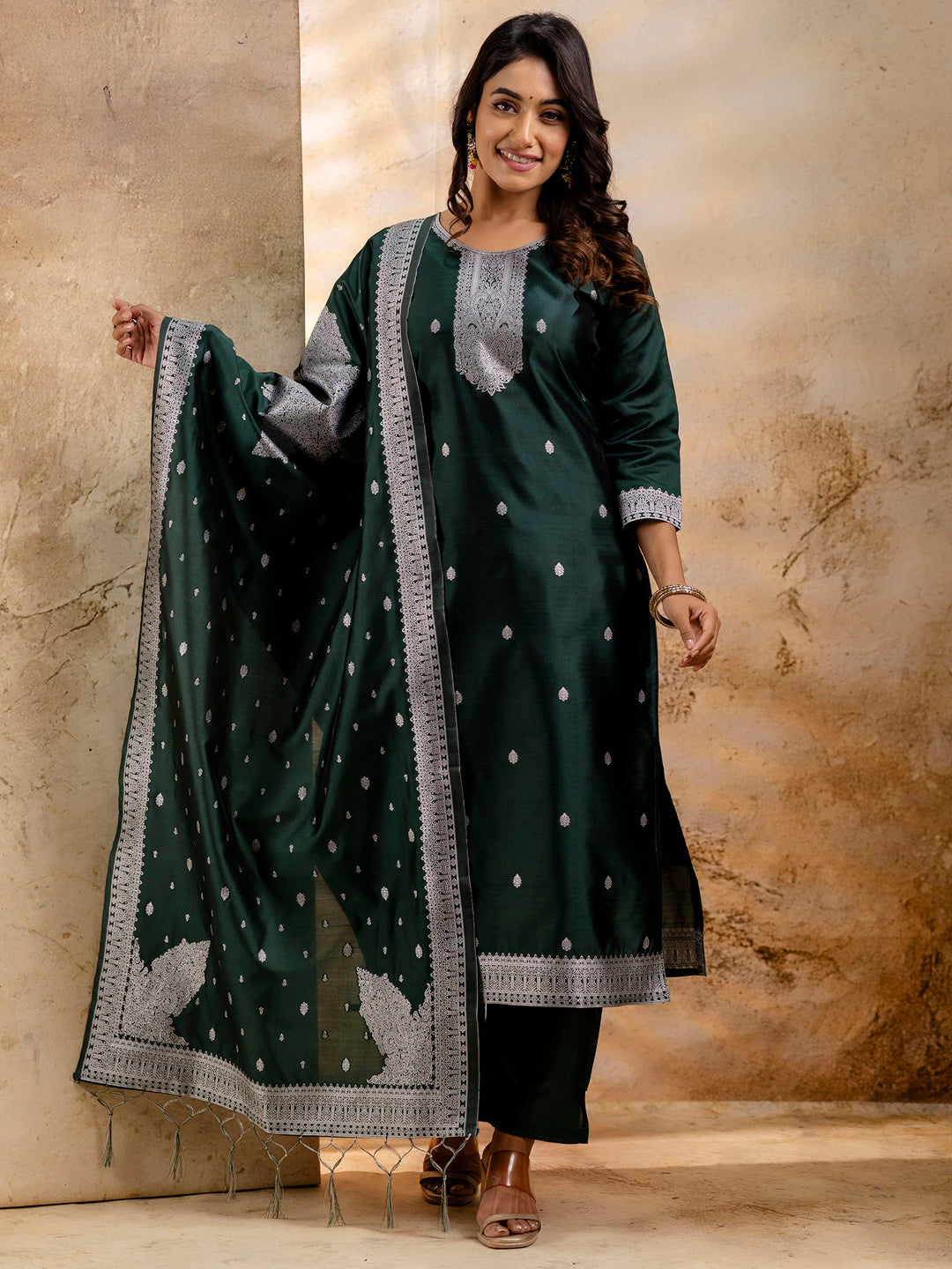 Green Cotton Blend Embroidery Kurta Set